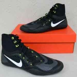 Nike Hypersweep Shoes